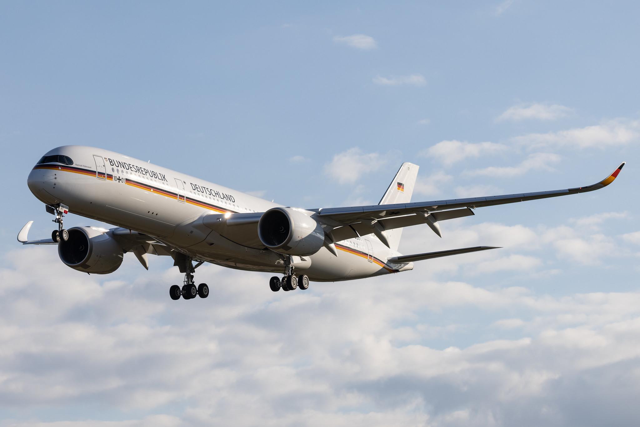 Hamburg Airport: German Air Force (/ GAF) | Airbus A350-941CJ A359 | D-AGVT | MSN 468