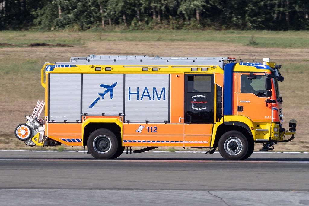 Hamburg Airport: Feuerwehr Hamburg Airport Fire & Rescue HLF 1