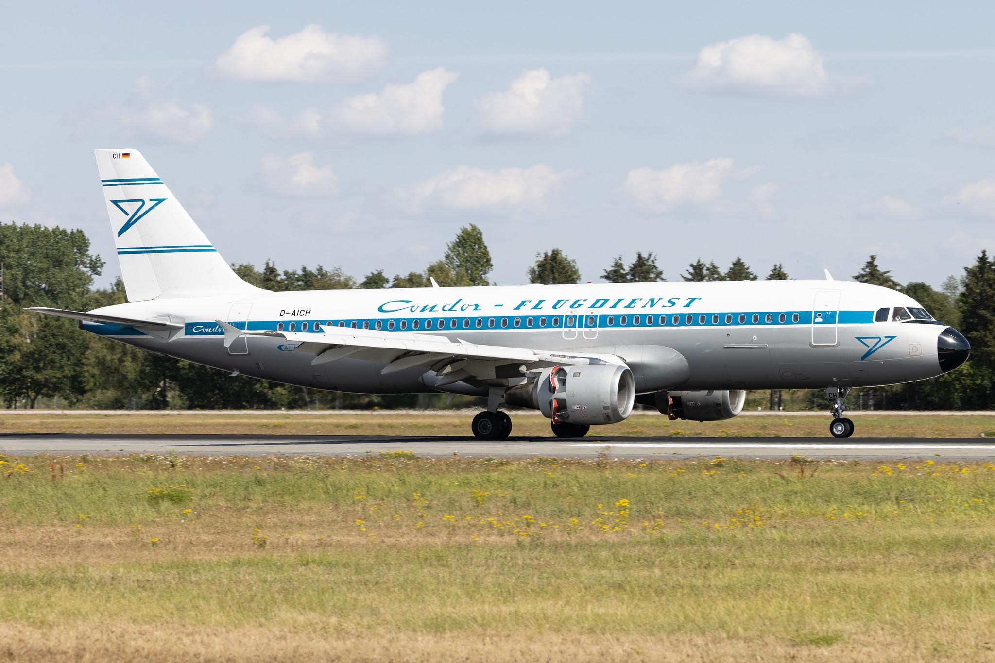 Hamburg Airport: Condor (DE / CFG) | Livery: Retro Livery | Airbus A320-212 A320 | D-AICH | MSN 0971