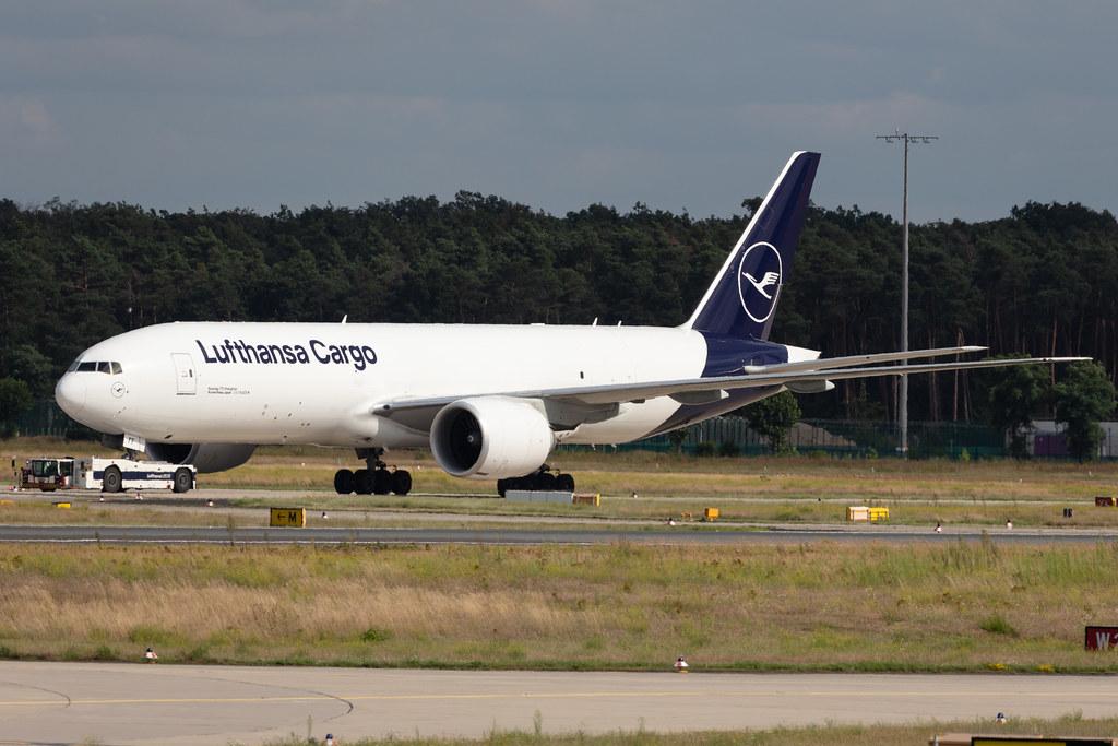 Frankfurt Airport: Lufthansa Cargo (/ GEC) |  Boeing 777-F B77L | D-ALFF | MSN 66089
