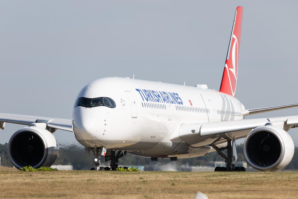 Hamburg Airport: Turkish Airlines (TK / THY) | Airbus A350-941 A359 | TC-LGF | MSN 496