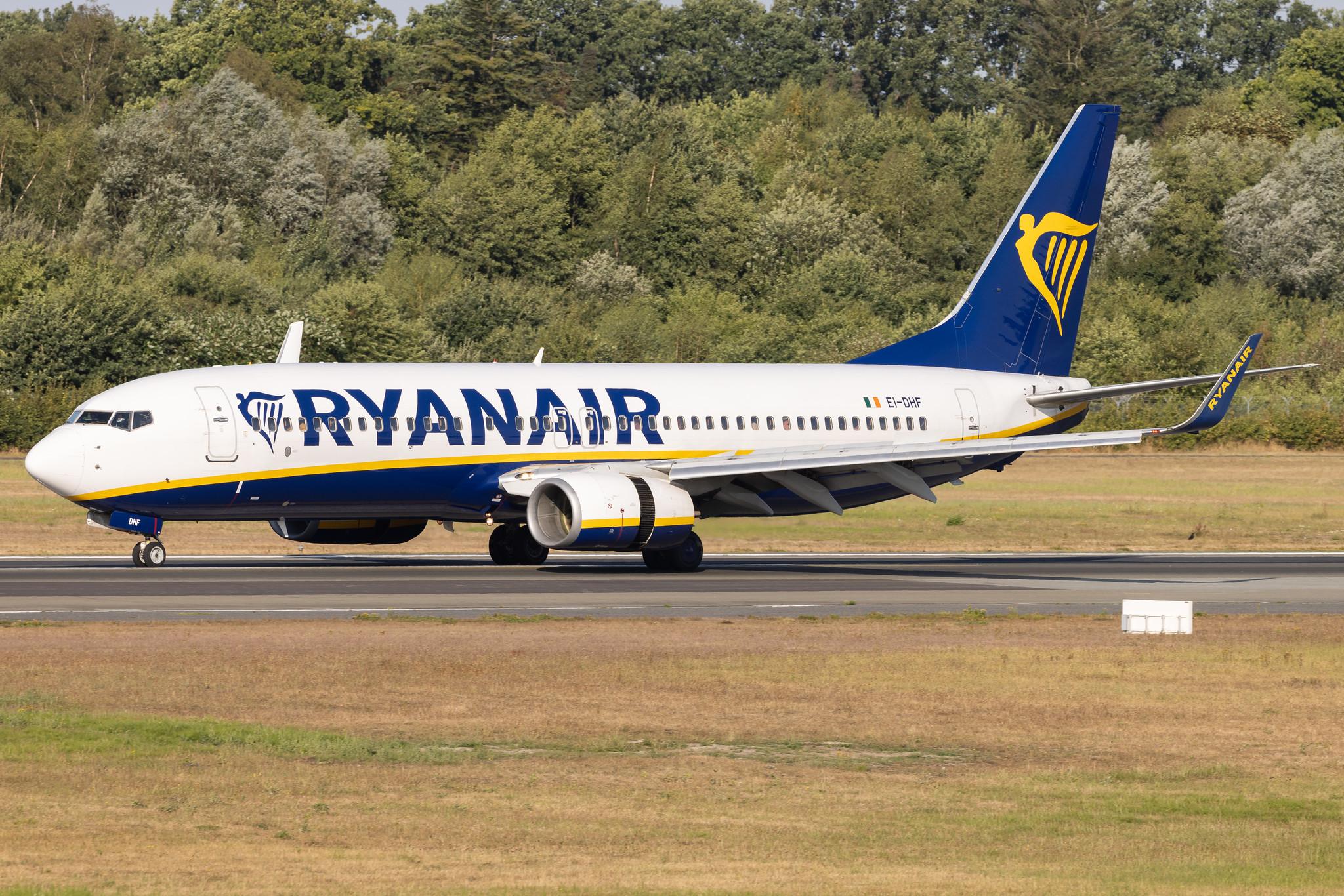 Hamburg Airport: Ryanair (FR / RYR) | Boeing 737-8AS B738 | EI-DHF | MSN 33575