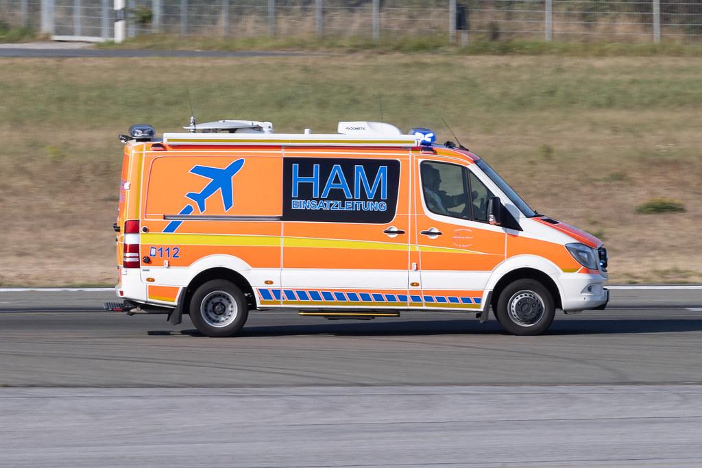 Hamburg Airport: Feuerwehr Hamburg Airport Fire & Rescue HAM Einsatzleitung Incident Commander