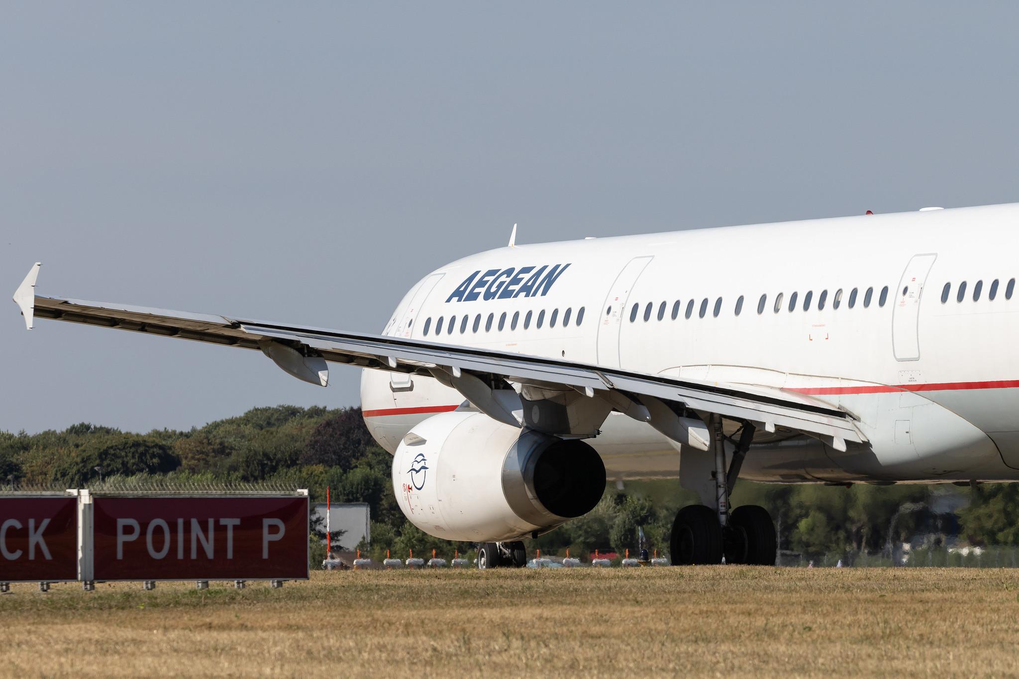 Hamburg Airport: Aegean Airlines (A3 / AEE) |  Airbus A321-231 A321 | SX-DGT | MSN 1433