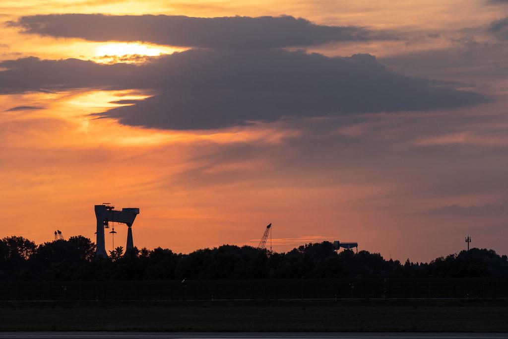 Hamburg Finkenwerder: Sonnenuntergang