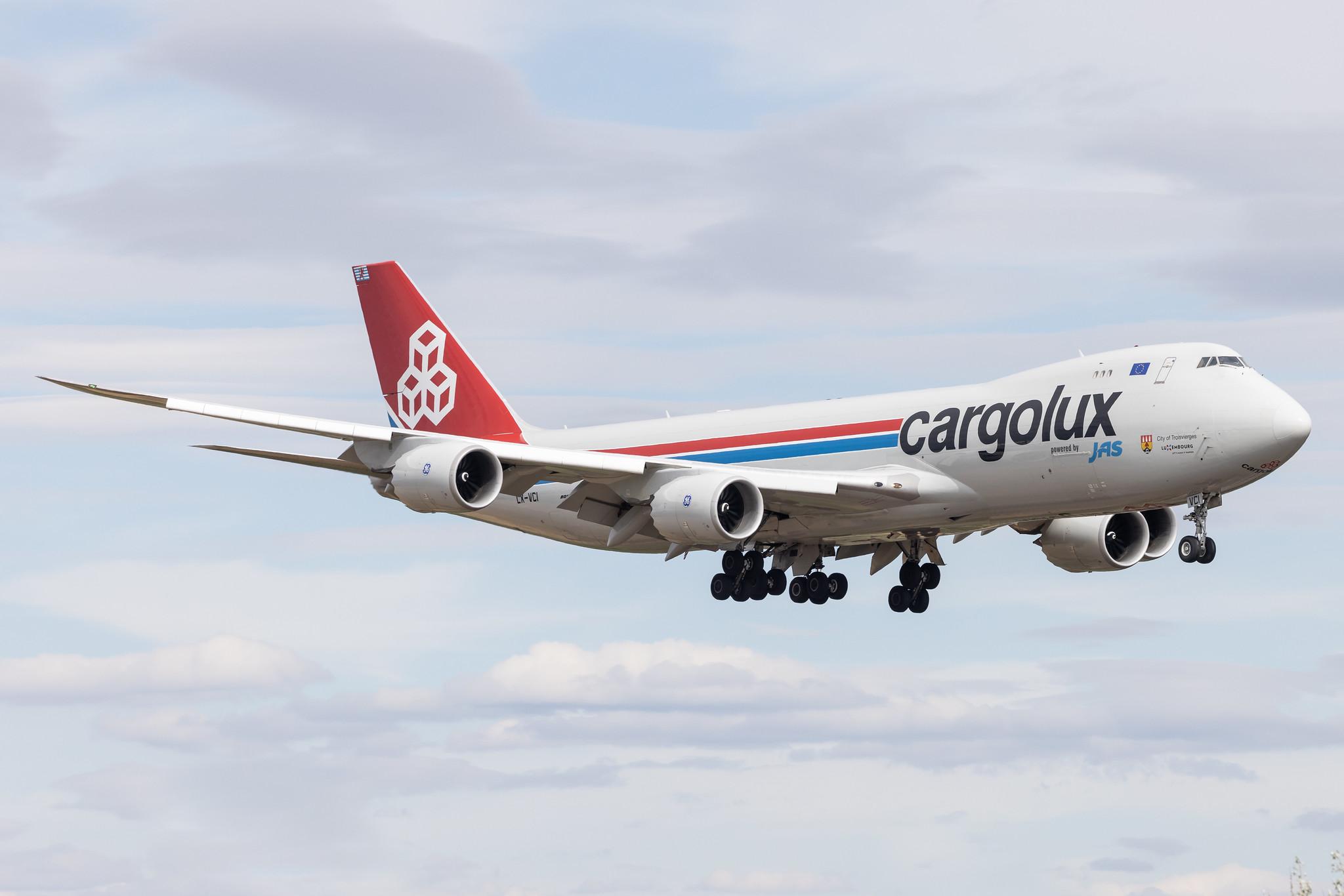 Luxembourg Findel Airport: Cargolux (CV / CLX) | Boeing 747-8R7F B748 | LX-VCI | MSN 35822
