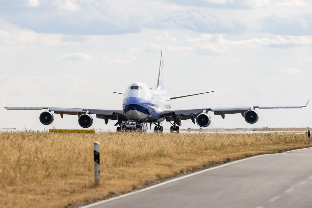 Luxembourg Findel Airport: China Airlines Cargo (CI / CAL) | Operator: China Airlines |  Boeing 747-409(F) B744 | B-18719 | MSN 33739