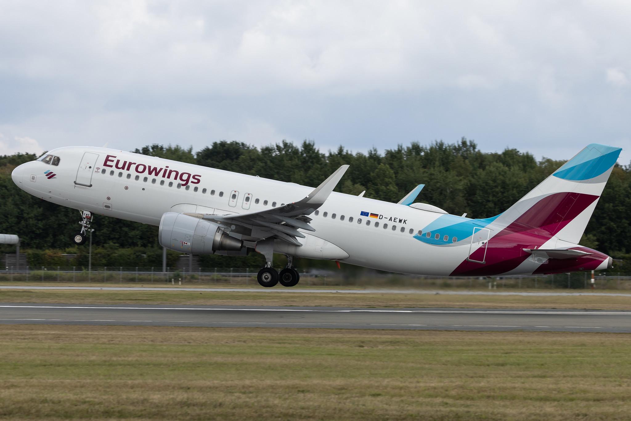 Hamburg Airport: Eurowings (EW / EWG) | Airbus A320-214 A320 | D-AEWK | MSN 7261