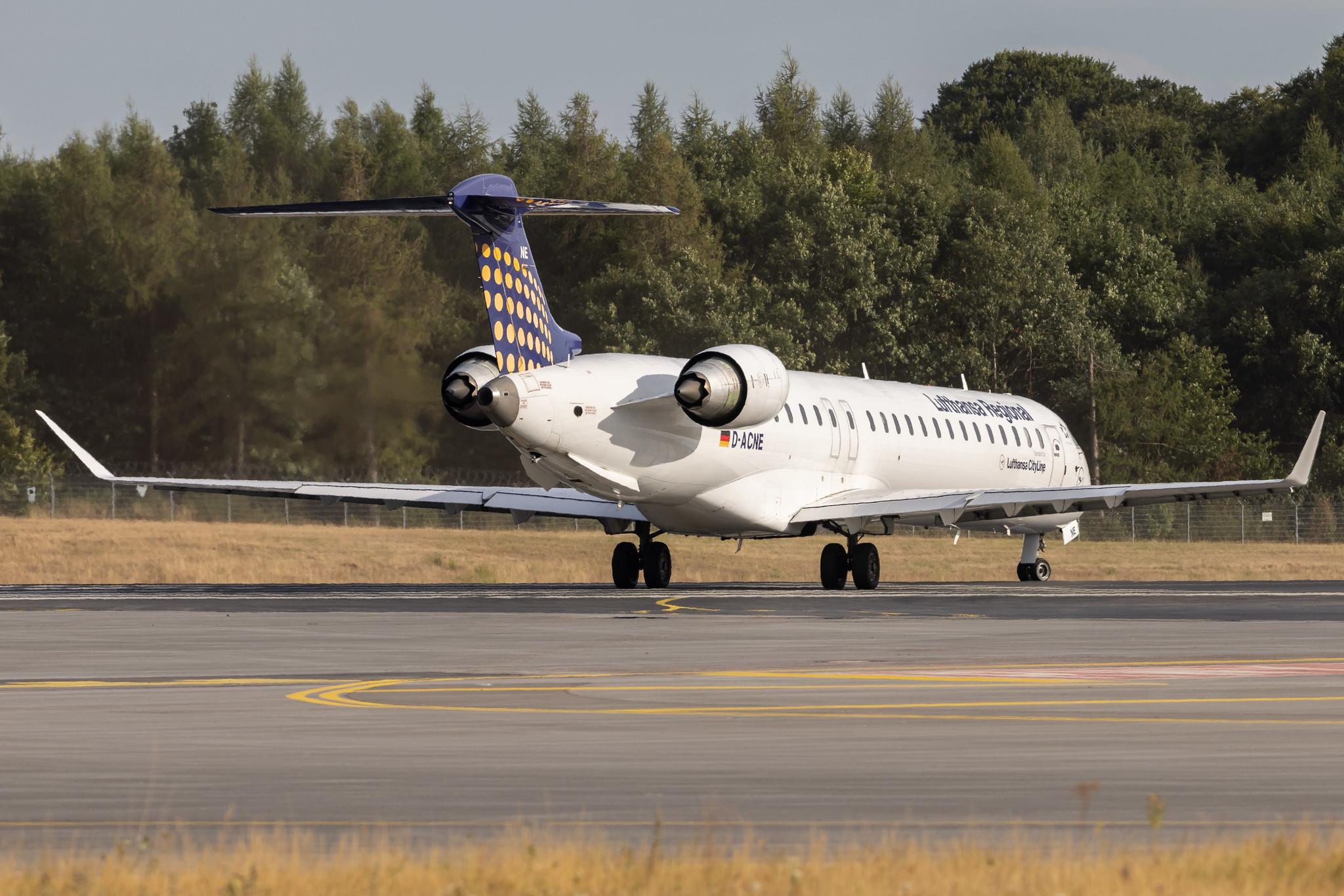 Luxembourg Findel Airport: Lufthansa (LH / DLH) | Operator: Lufthansa CityLine | Mitsubishi CRJ-900LR CRJ9 | D-ACNE | MSN 15241