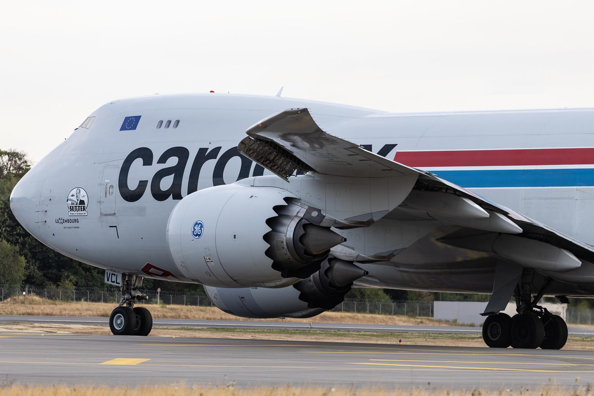 Luxembourg Findel Airport: Cargolux (CV / CLX) |  Boeing 747-8R7F B748 | LX-VCL | MSN 35823