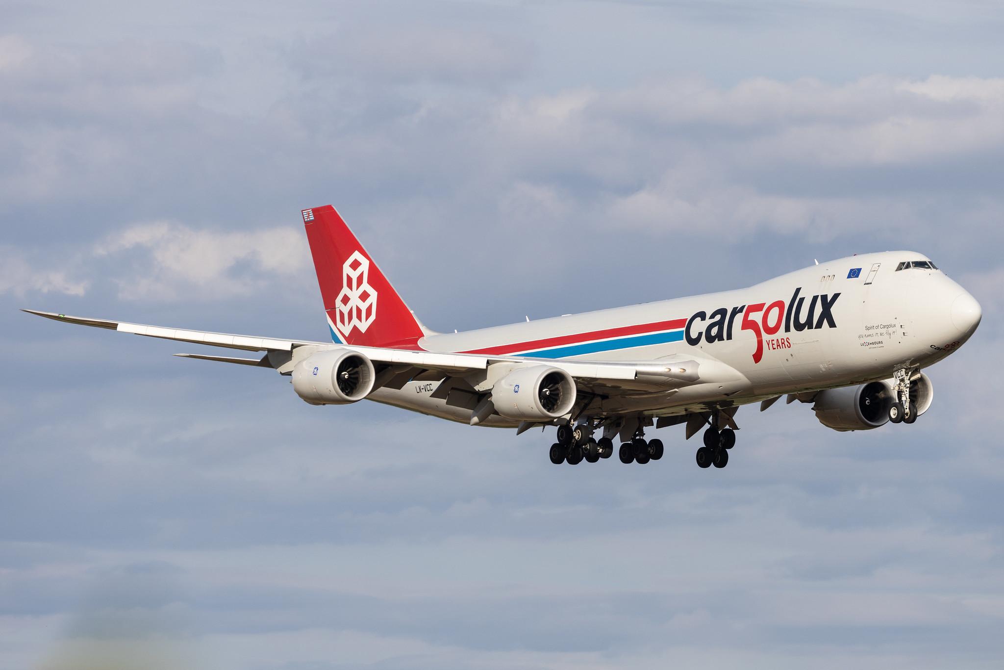 Luxembourg Findel Airport: Cargolux (CV / CLX) | Boeing 747-8R7F B748 | LX-VCC | MSN 35807