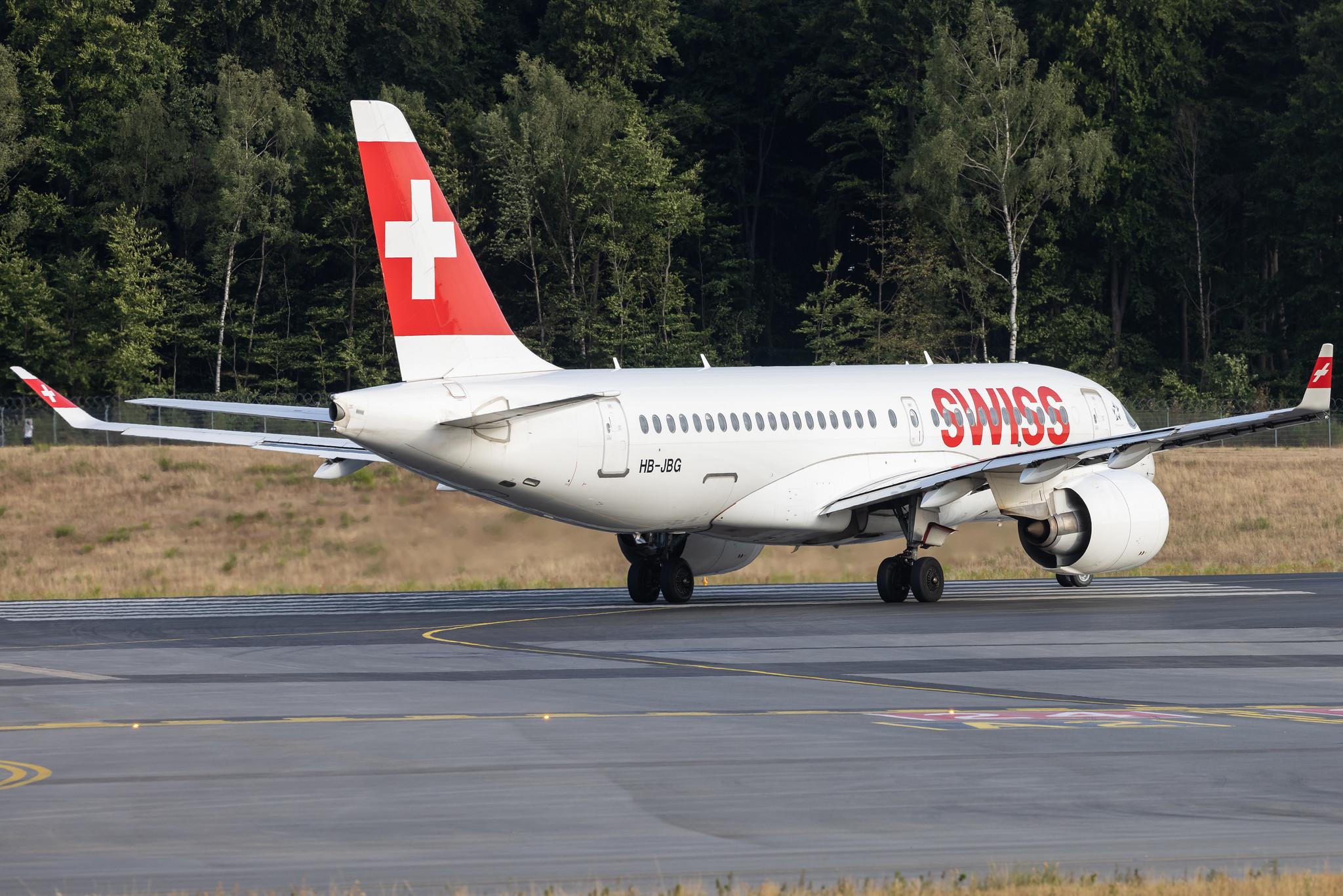 Luxembourg Findel Airport: Swiss (LX / SWR) | Airbus A220-100 BCS1 | HB-JBG | MSN 50016