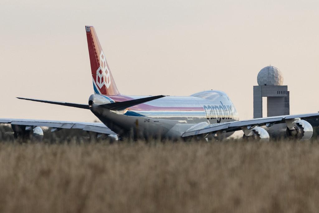 Luxembourg Findel Airport: Cargolux (CV / CLX) | Boeing 747-8R7F B748 | LX-VCI | MSN 35822