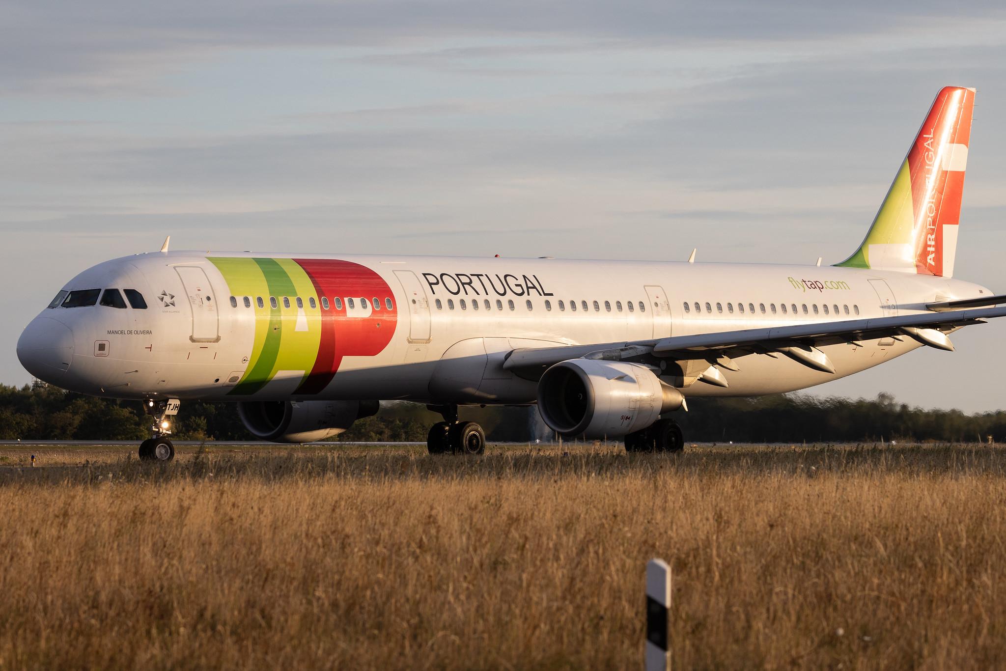 Luxembourg Findel Airport: TAP Air Portugal (TP / TAP) |  Airbus A321-211 A321 | CS-TJH | MSN 2270