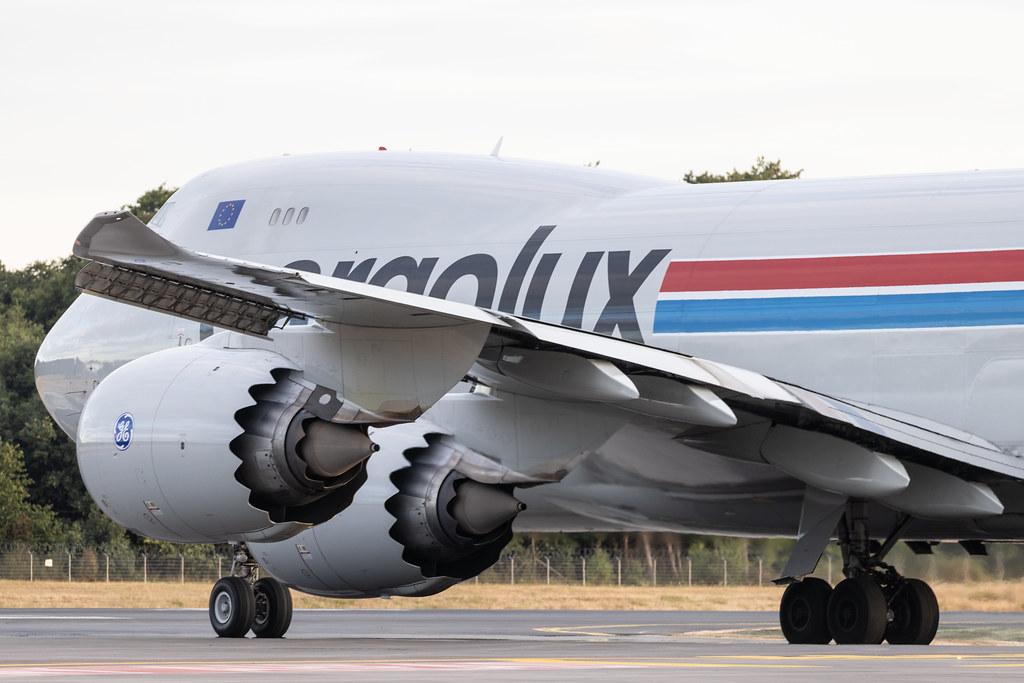 Luxembourg Findel Airport: Cargolux (CV / CLX) | Boeing 747-8R7F B748 | LX-VCI | MSN 35822