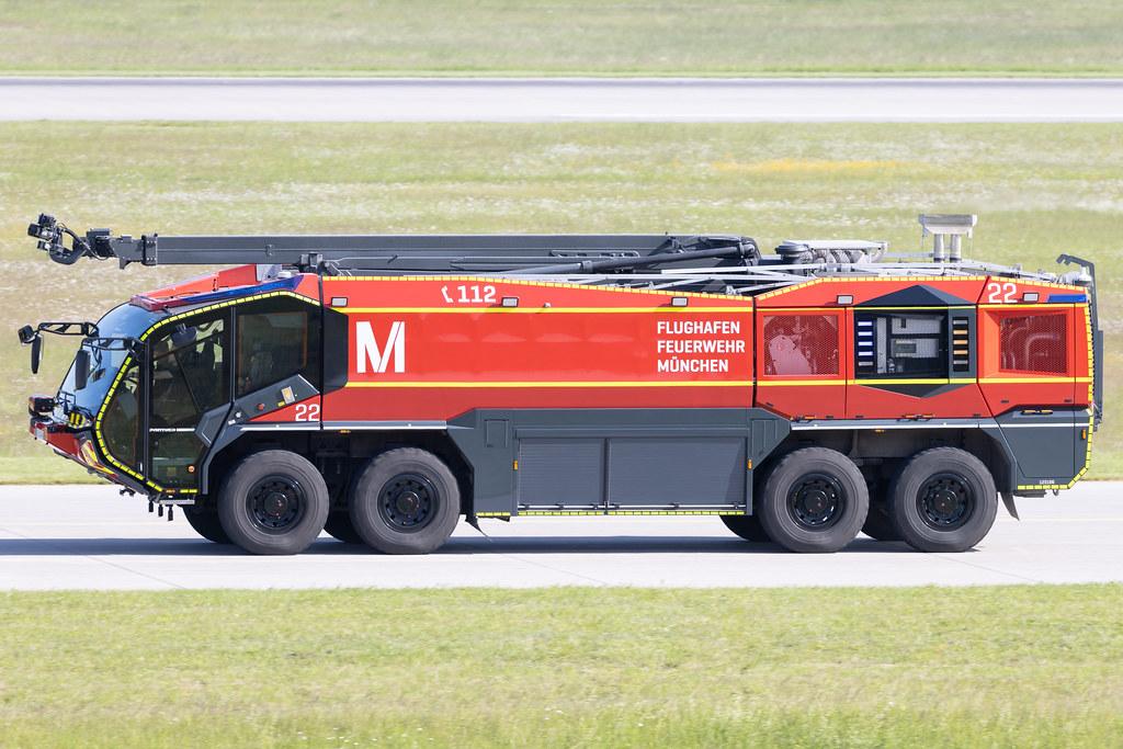 Munich Airport: Flughafen Feuerwehr München 22