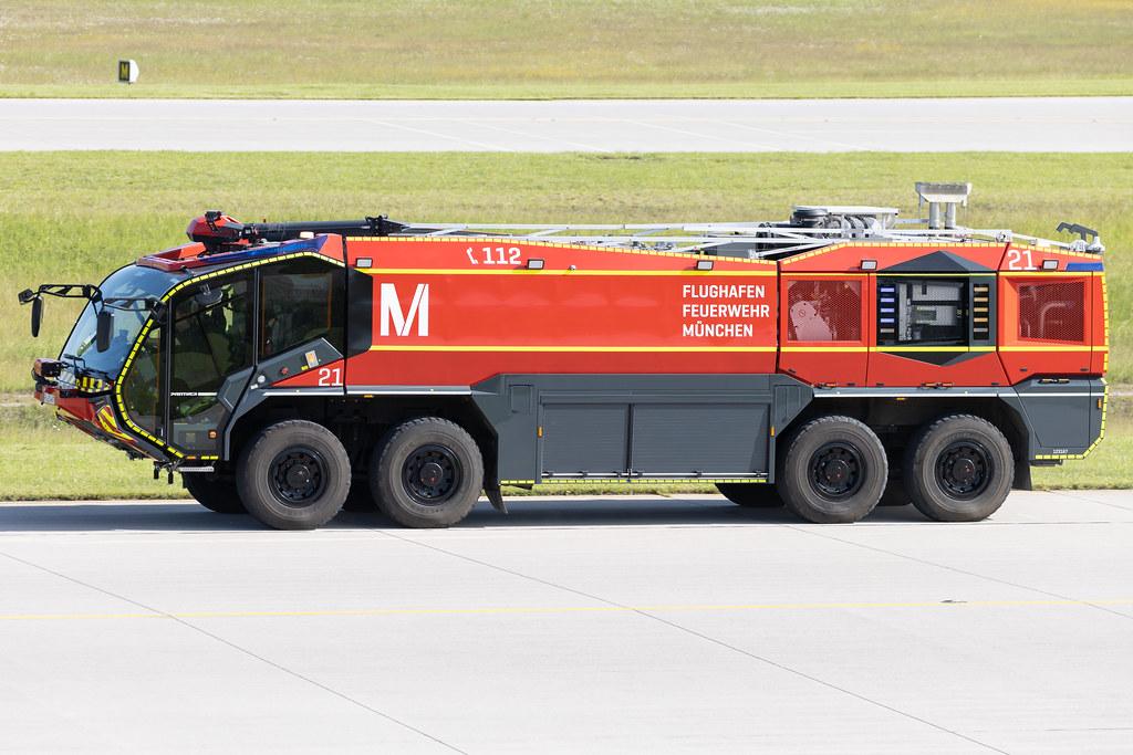 Munich Airport: Flughafen Feuerwehr München 21