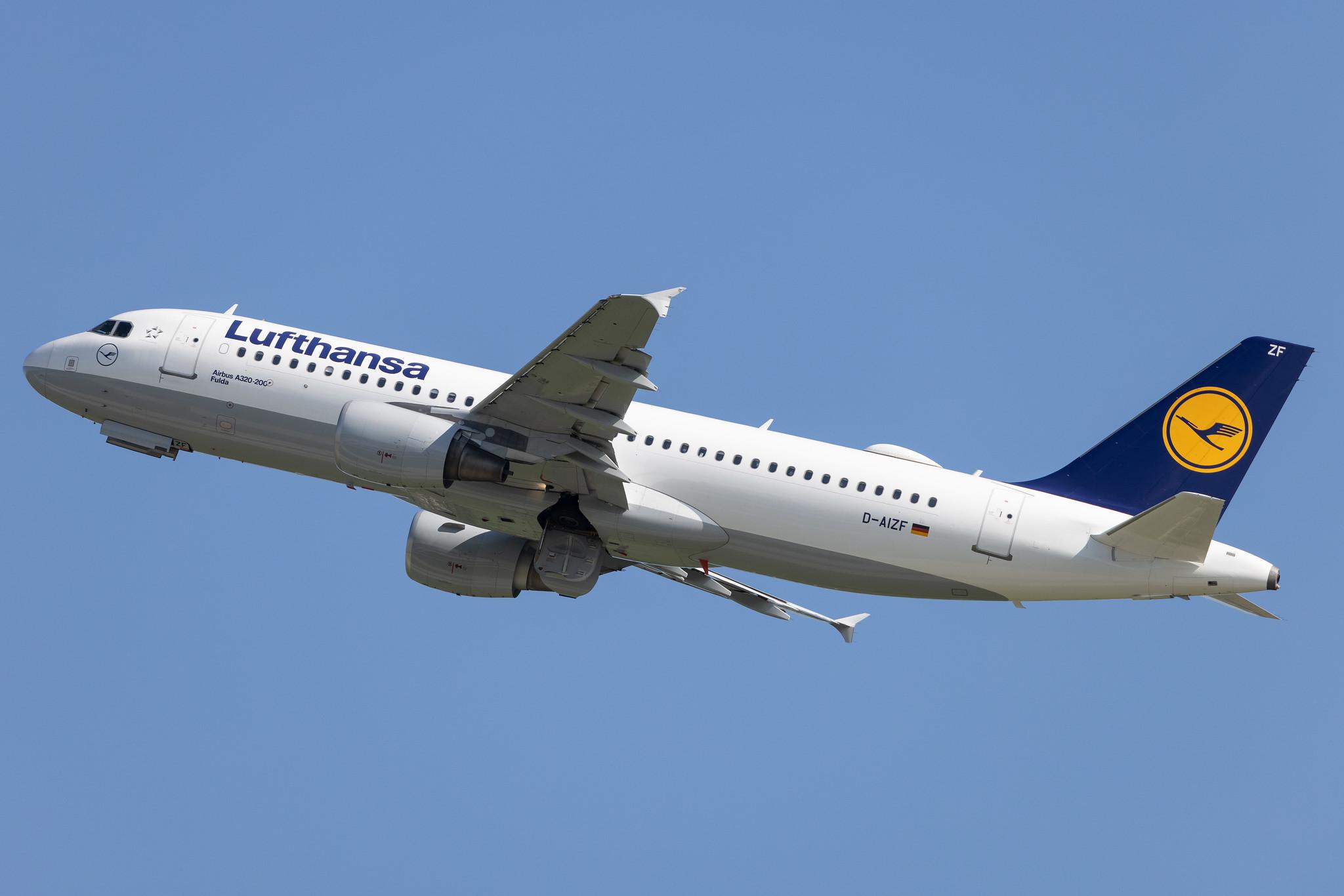 Munich Airport: Lufthansa (LH / DLH) | Airbus A320-214 A320 | D-AIZF | MSN 4289