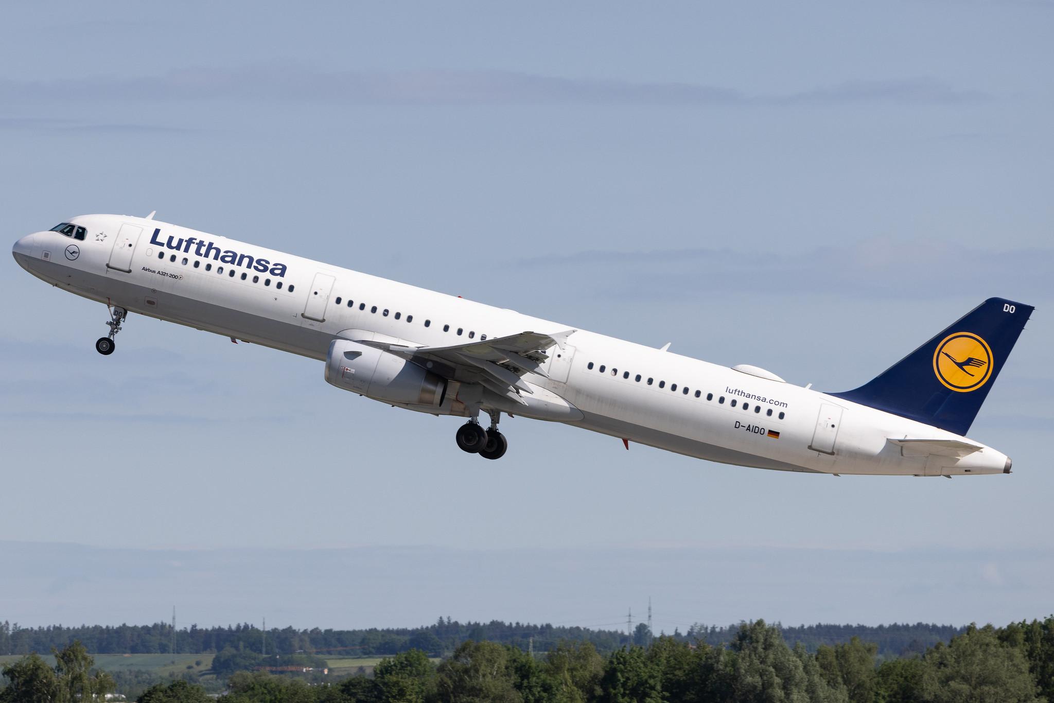 Munich Airport: Lufthansa (LH / DLH) | Airbus A321-231 A321 | D-AIDO | MSN 4994