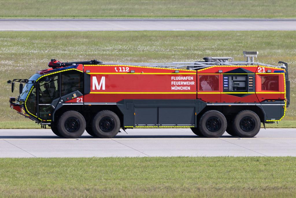 Munich Airport: Flughafen Feuerwehr München 21