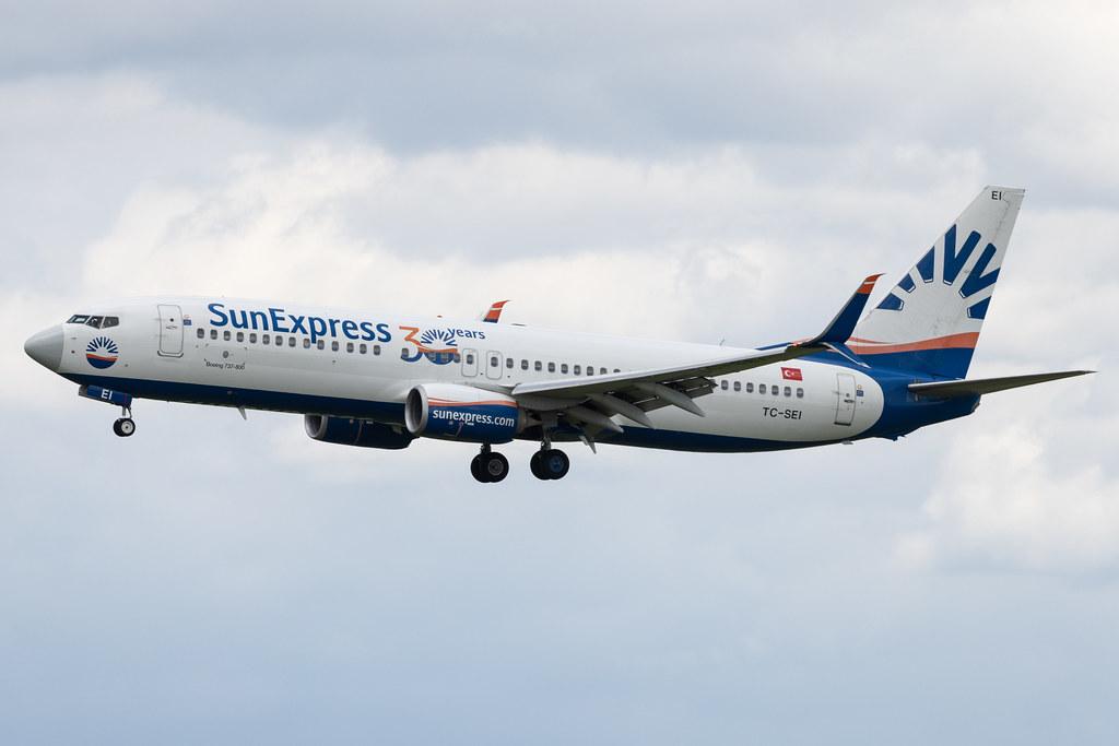 Munich Airport: SunExpress (XQ / SXS) | Boeing 737-8HC B738 | TC-SEI | MSN 61170