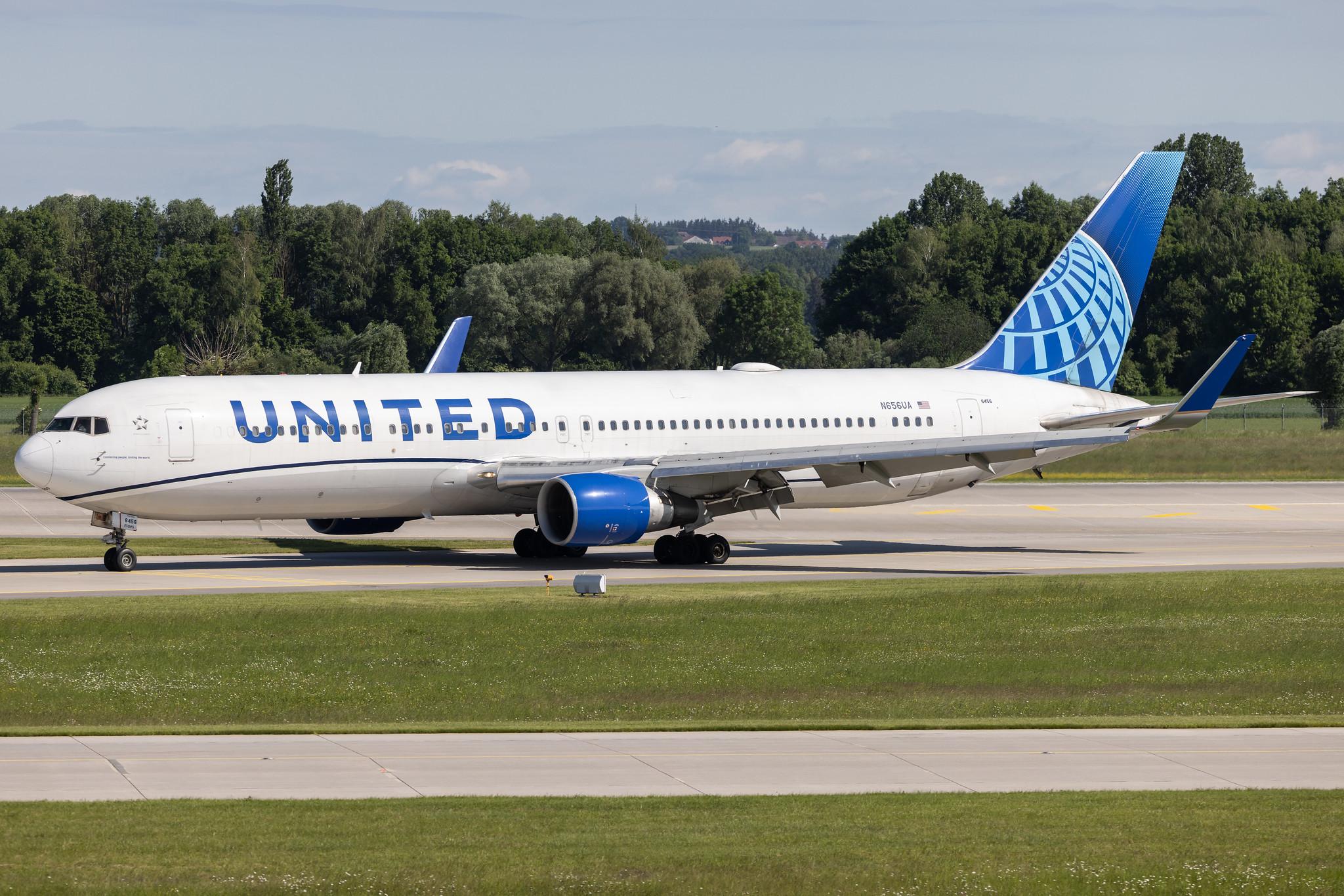 Munich Airport: United Airlines (UA / UAL) | Boeing 767-322(ER) B763 | N656UA | MSN 25394