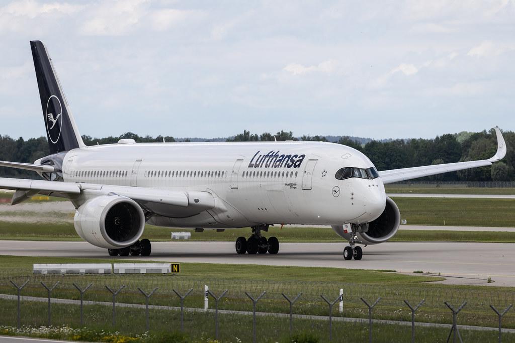 Munich Airport: Lufthansa (LH / DLH) | Airbus A350-941 A359 | D-AIXN | MSN 292