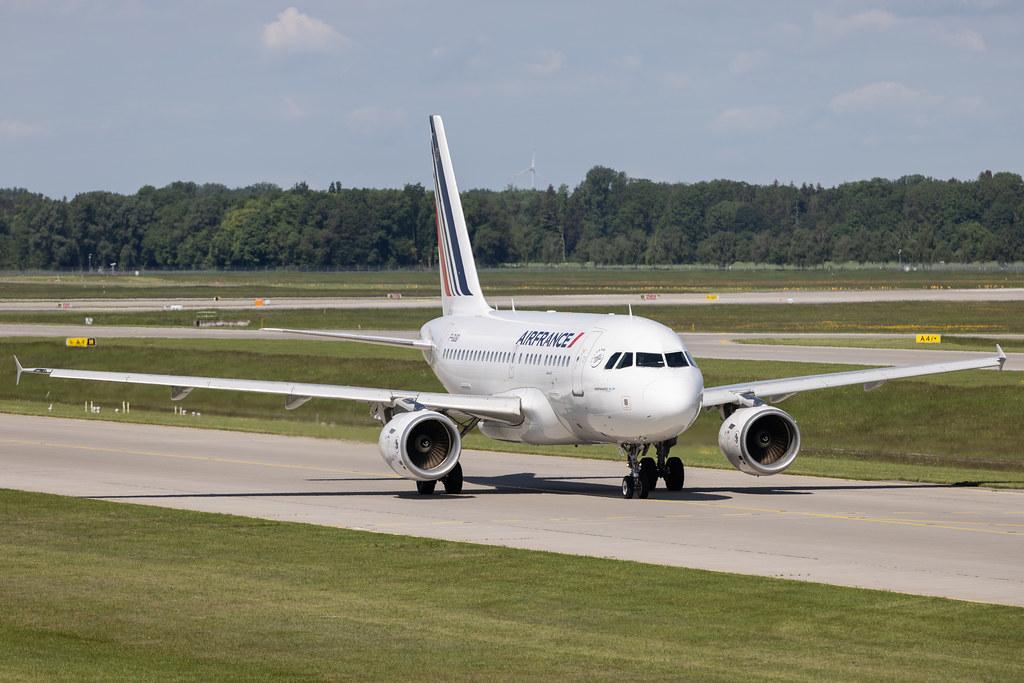Munich Airport: Air France (AF / AFR) | Airbus A318-111 A318 | F-GUGI | MSN 2350