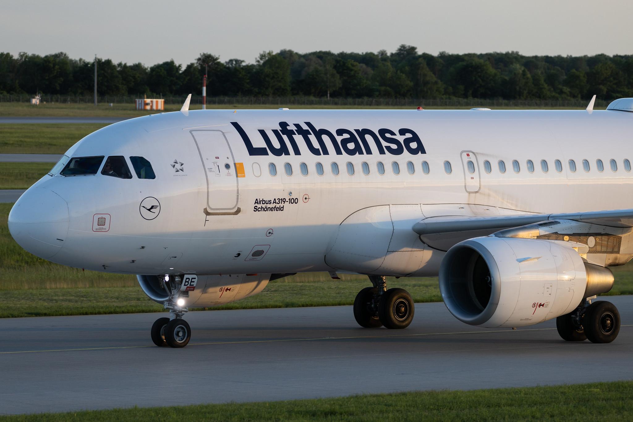 Munich Airport: Lufthansa (LH / DLH) | Airbus A319-112 A319 | D-AIBE | MSN 4511