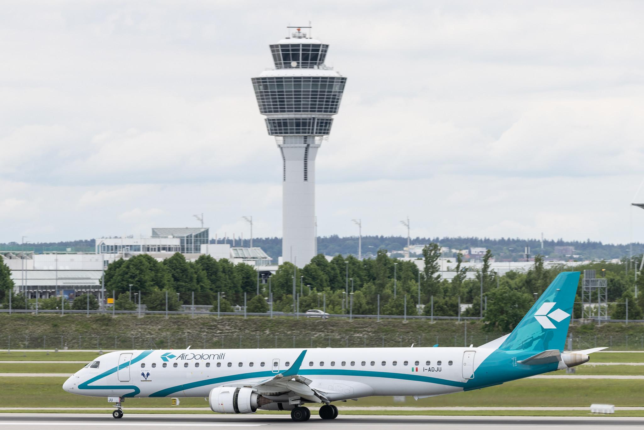 Munich Airport: Air Dolomiti (EN / DLA) | Embraer E195LR E195 | I-ADJU | MSN 19000290