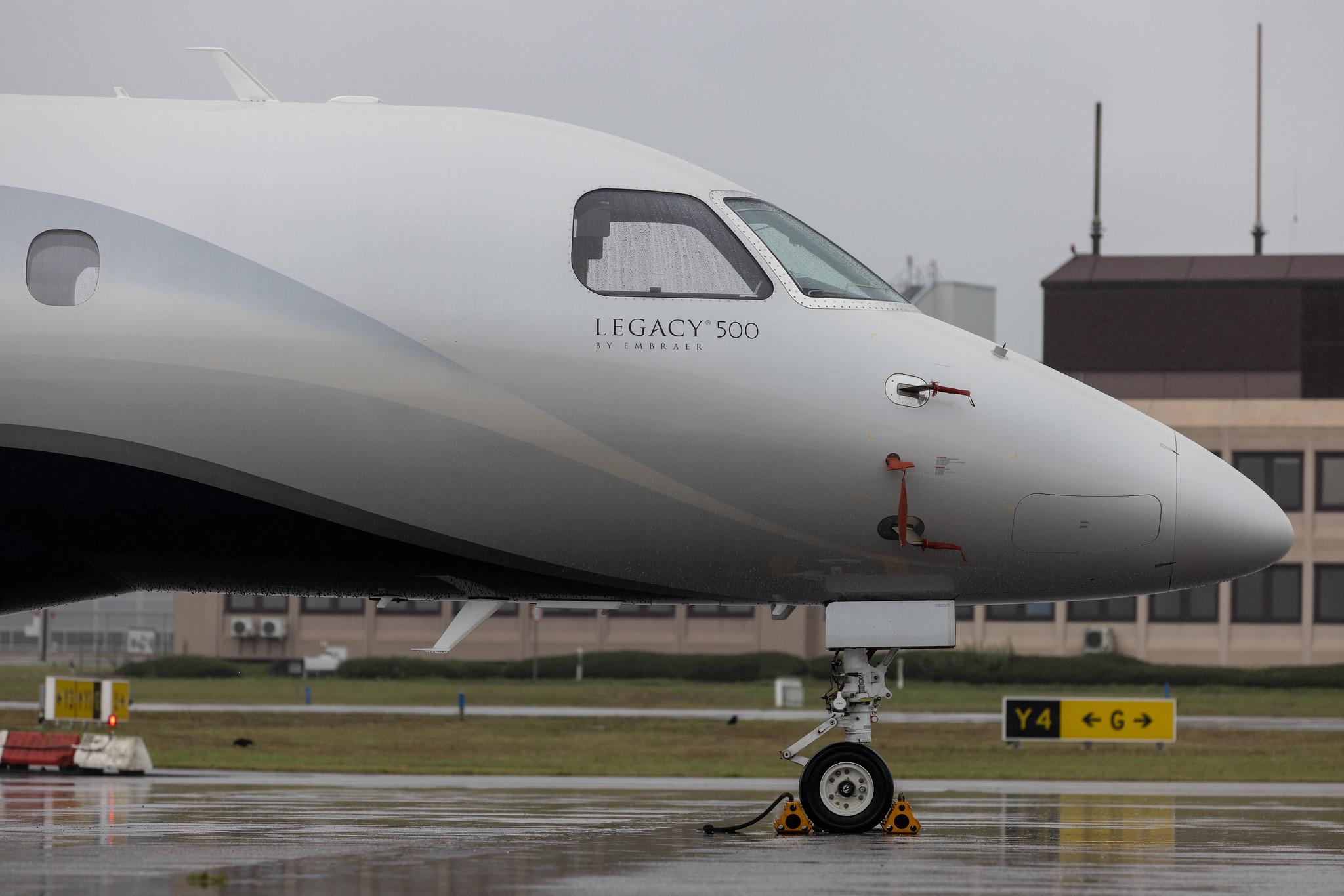 Hamburg Airport: Atlas Air Service | Embraer Legacy 500 E550 | D-BJUG | MSN 55000076