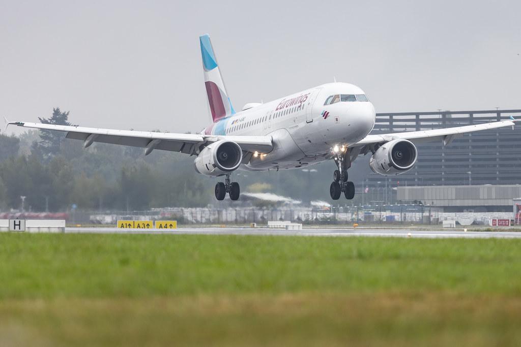 Hamburg Airport: Eurowings (EW / EWG) | Airbus A319-132 A319 | D-AGWD | MSN 3011