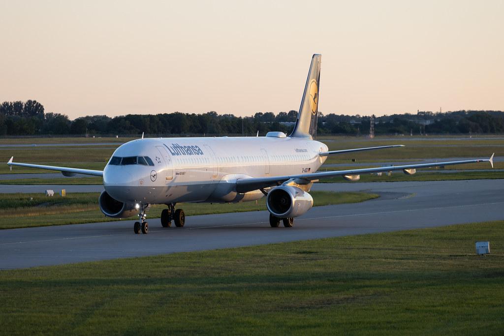 Munich Airport: Lufthansa (LH / DLH) | Airbus A321-231 A321 | D-AIDO | MSN 4994