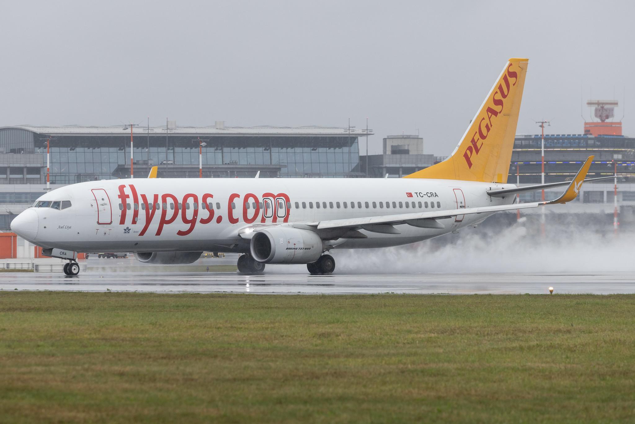 Hamburg Airport: Pegasus (PC / PGT) | Operator: Pegasus Airlines |  Boeing 737-8H6 B738 | TC-CRA | MSN 41769