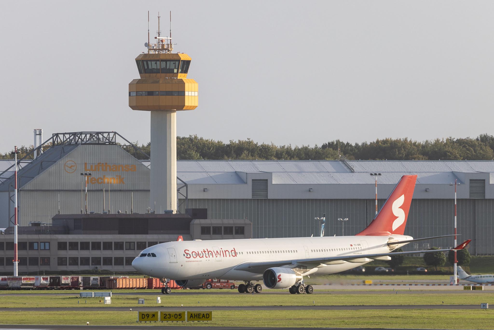 Hamburg Airport: Southwind Airlines (2S / STW) |  Airbus A330-223 A332 | TC-GRB | MSN 1266