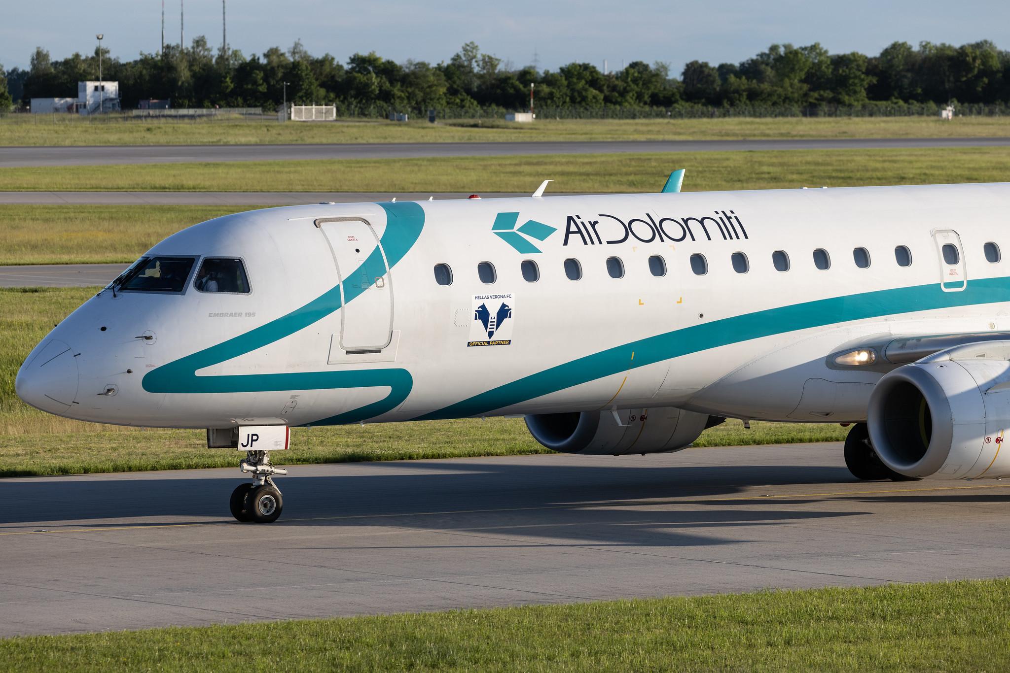 Munich Airport: Air Dolomiti (EN / DLA) | Embraer E195LR E195 | I-ADJP | MSN 19000578