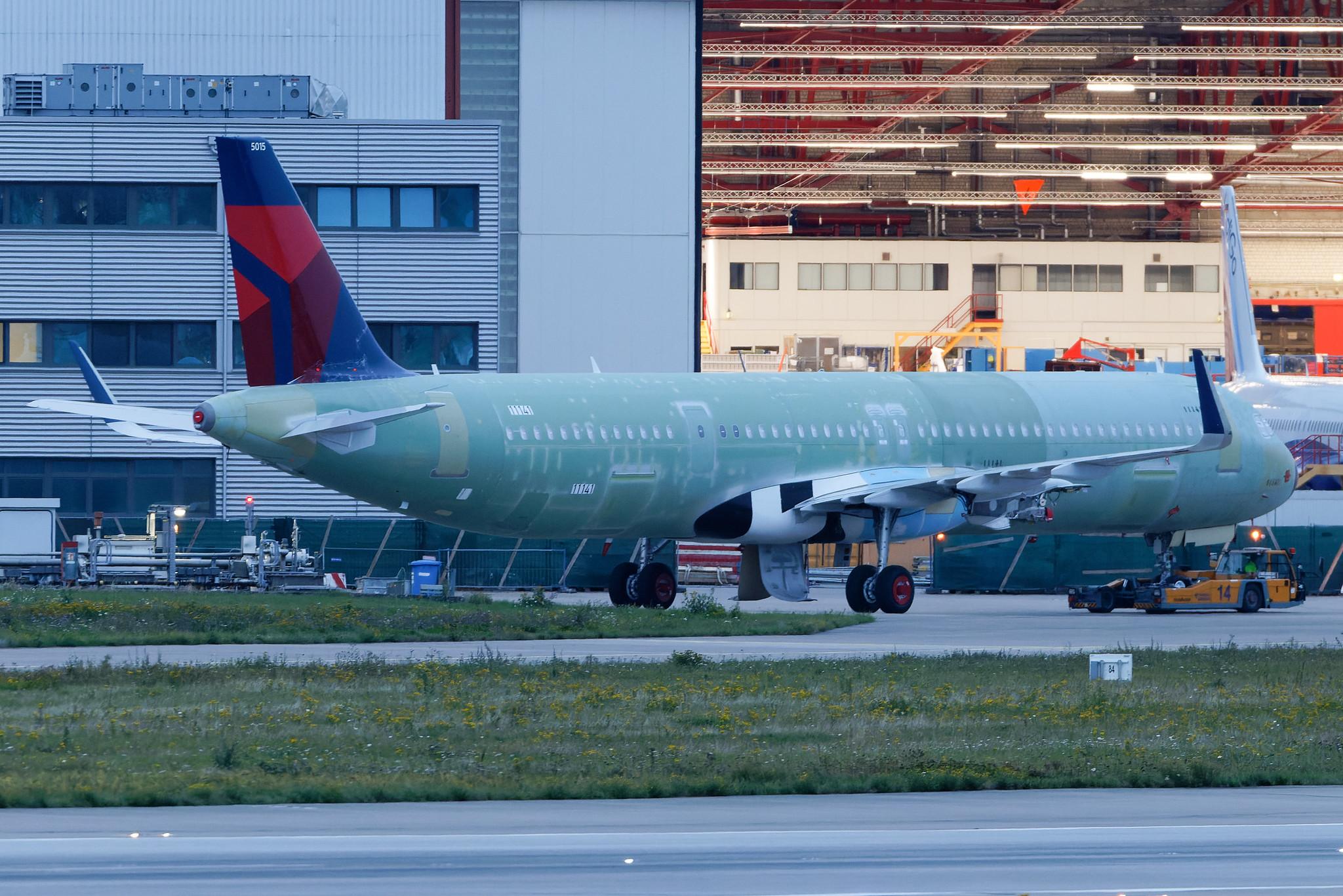 Hamburg Finkenwerder: Delta Air Lines (DL / DAL) | Airbus A321-271NX A21N | D- | N515DE | MSN 11141