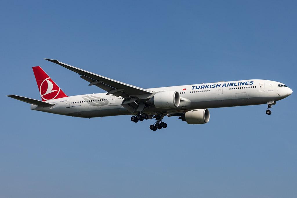 London Heathrow: Turkish Airlines (TK / THY) |  Boeing 777-3F2(ER) B77W | TC-JJV | MSN 44119