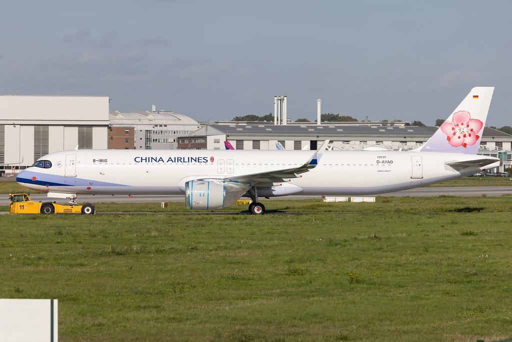Hamburg Finkenwerder: China Airlines (CI / CAL) | Airbus A321-271NX A21N | D-AYAO | B-18110 | MSN 10939