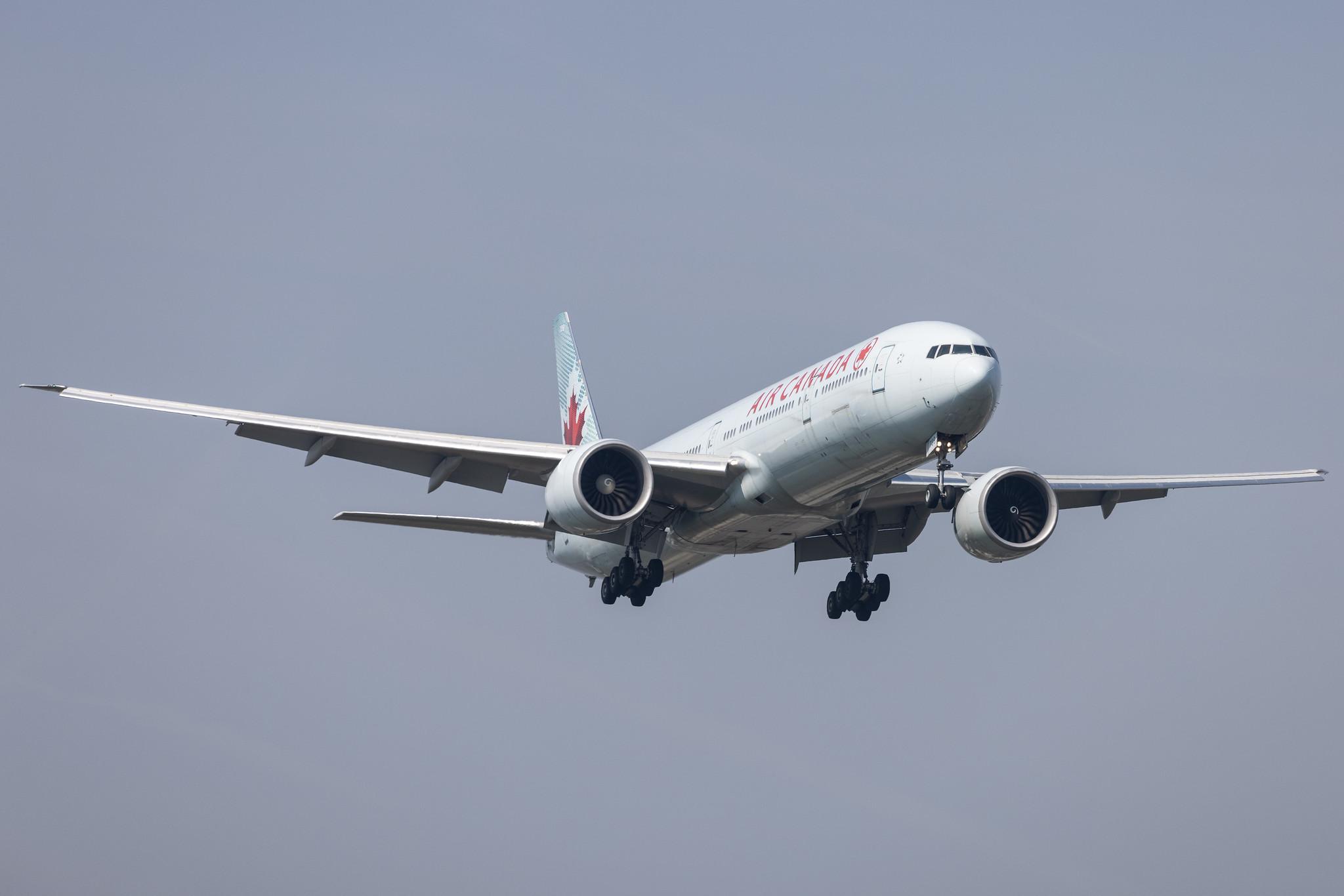 London Heathrow: Air Canada (AC / ACA) |  Boeing 777-333(ER) B77W | C-FRAM | MSN 35250