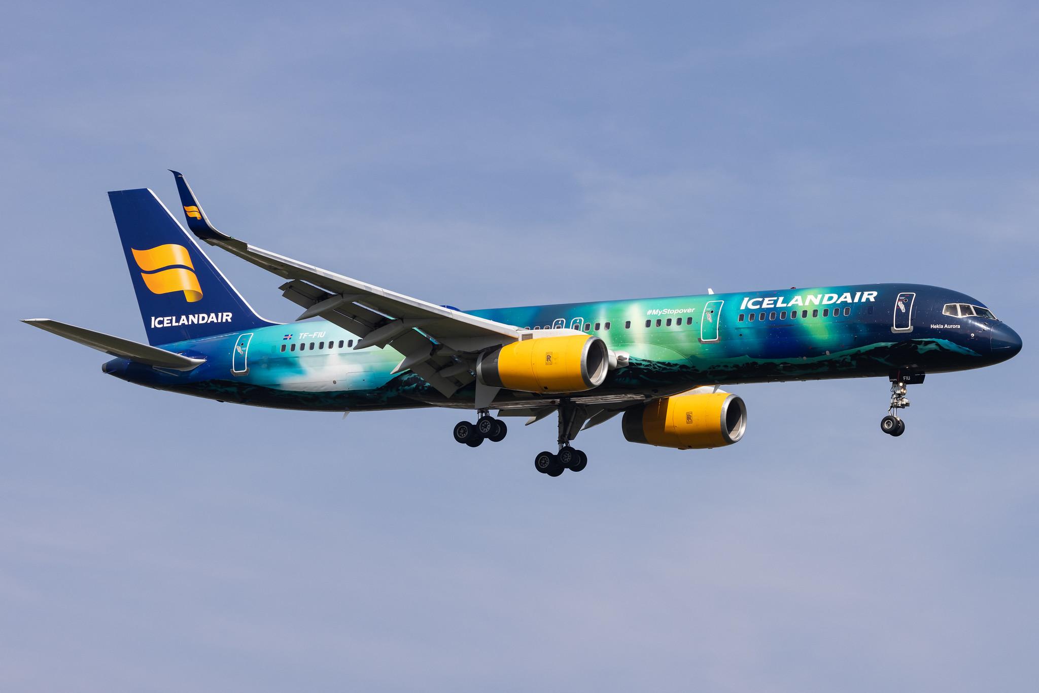 London Heathrow: Icelandair (FI / ICE) |  Livery: Aurora Borealis Livery |  Boeing 757-256 B752 | TF-FIU | MSN 26243
