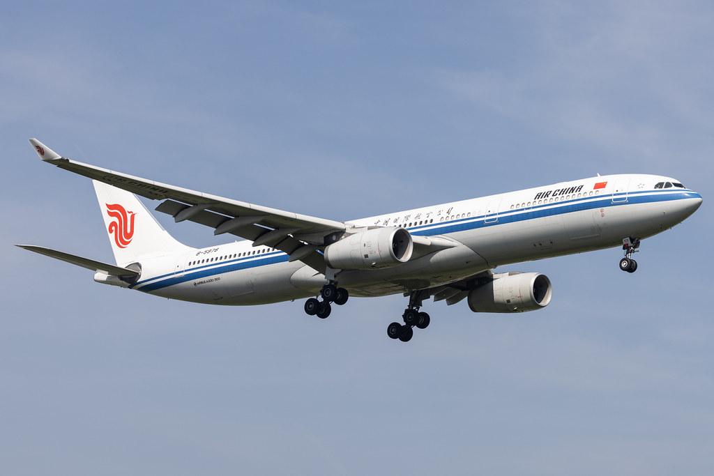 London Heathrow: Air China (CA / CCA) |  Airbus A330-343 A333 | B-5978 | MSN 1673