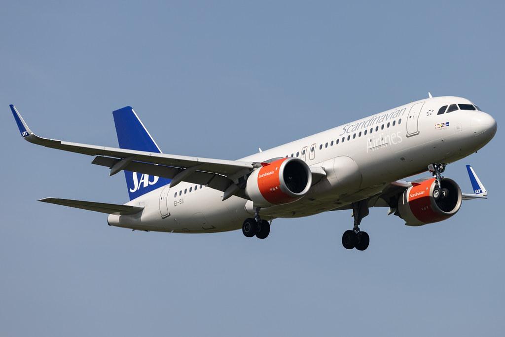 London Heathrow: SAS (SK / SAS) | Operator: SAS Connect |  Airbus A320-251N A20N | EI-SII | MSN 8566