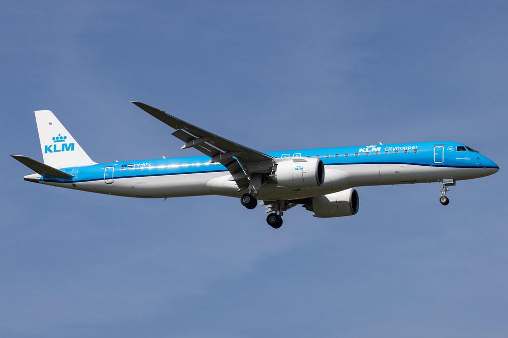 London Heathrow: KLM (KL / KLM) | Operator: KLM Cityhopper |  Embraer E195-E2 E295 | PH-NXJ | MSN 19020065