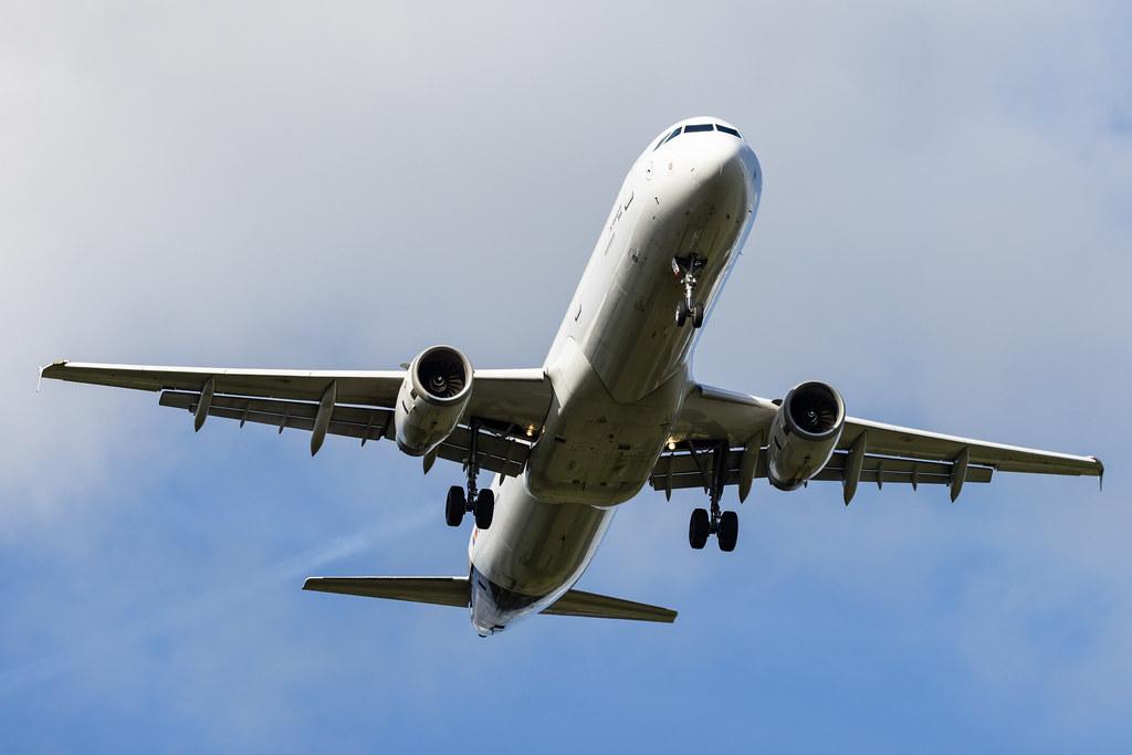 Hamburg Airport: Lufthansa (LH / DLH) | Airbus A321-231 A321 | D-AIDE | MSN 4607