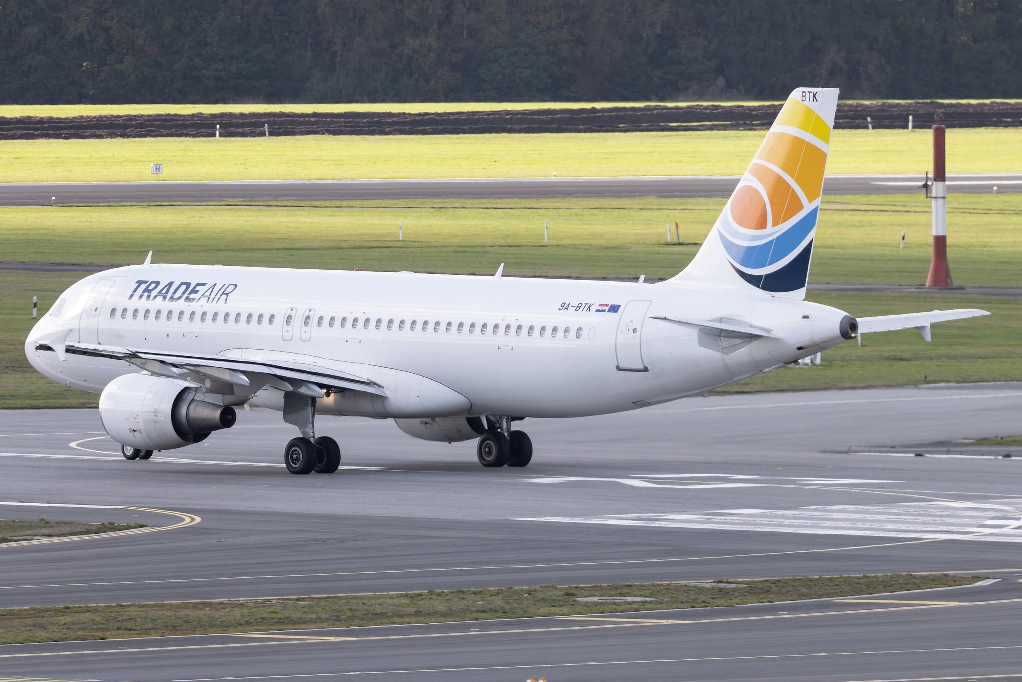 Hamburg Airport: Trade Air (C3 / TDR) | Airbus A320-214 A320 | 9A-BTK | MSN 02569