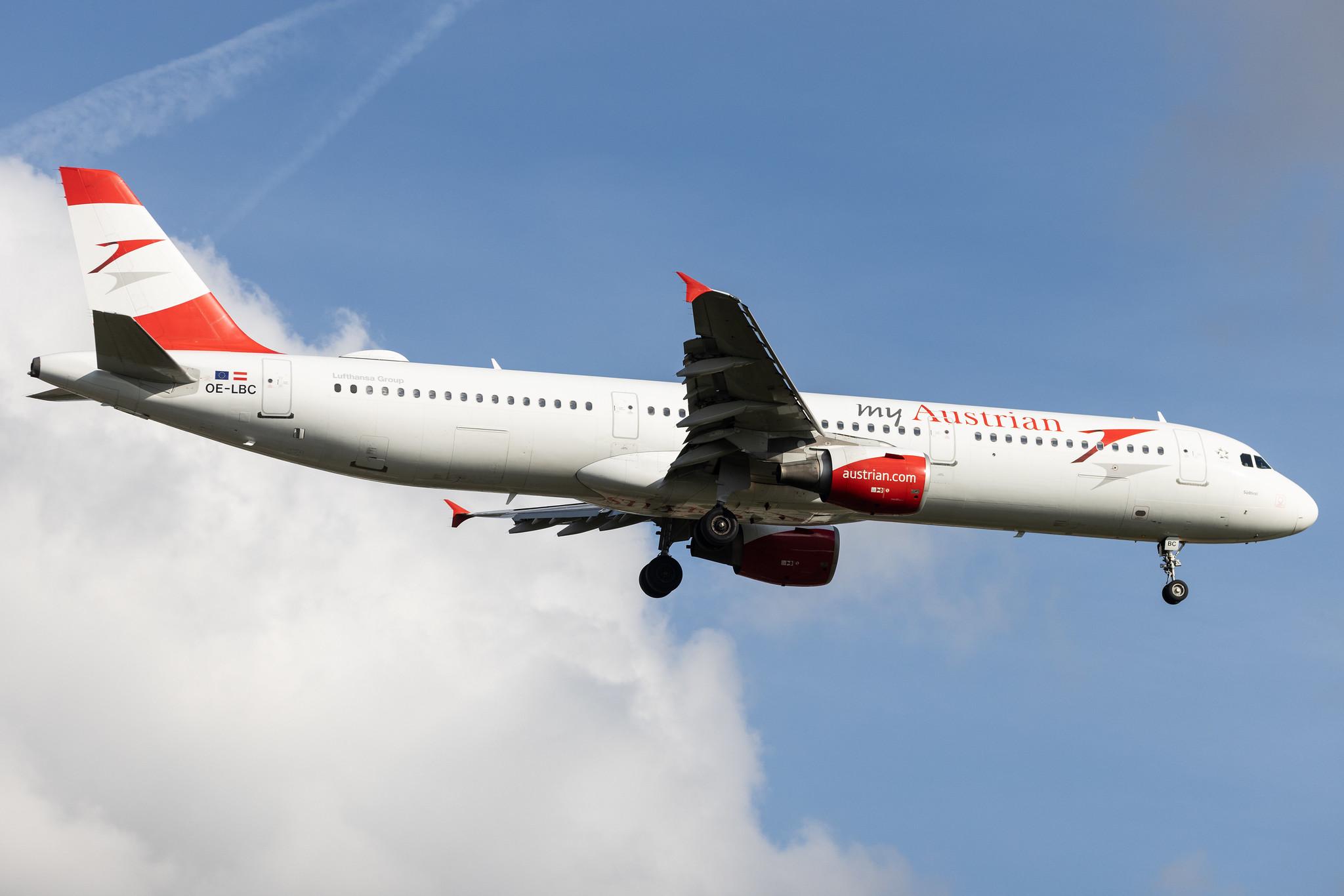 Hamburg Airport: Austrian Airlines (OS / AUA) | Airbus A321-111 A321 | OE-LBC | MSN 0581
