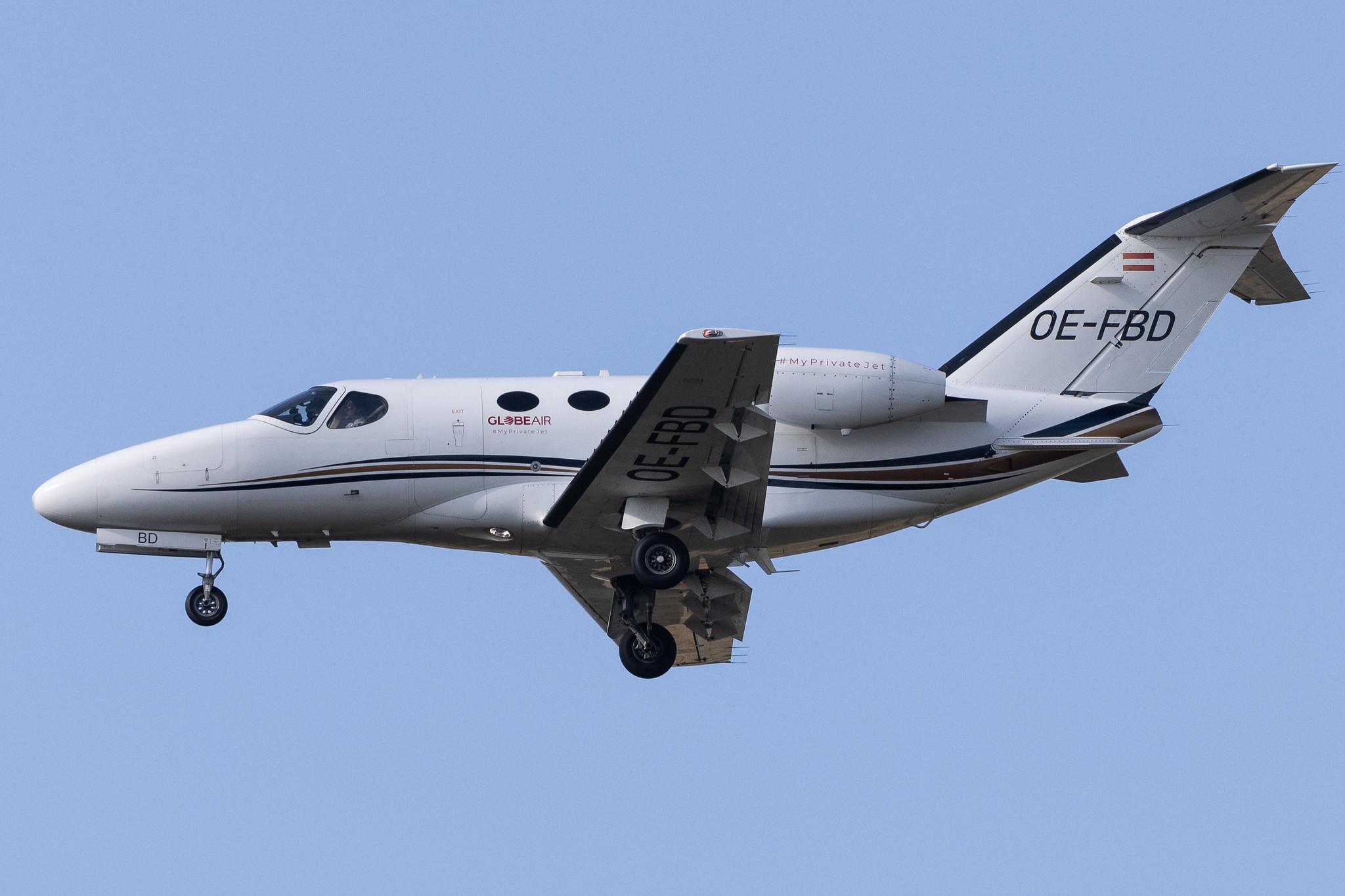Flughafen Berlin Brandenburg: GlobeAir (/ GAC) | Cessna 510 Citation Mustang C510 | OE-FBD | MSN 510-0303