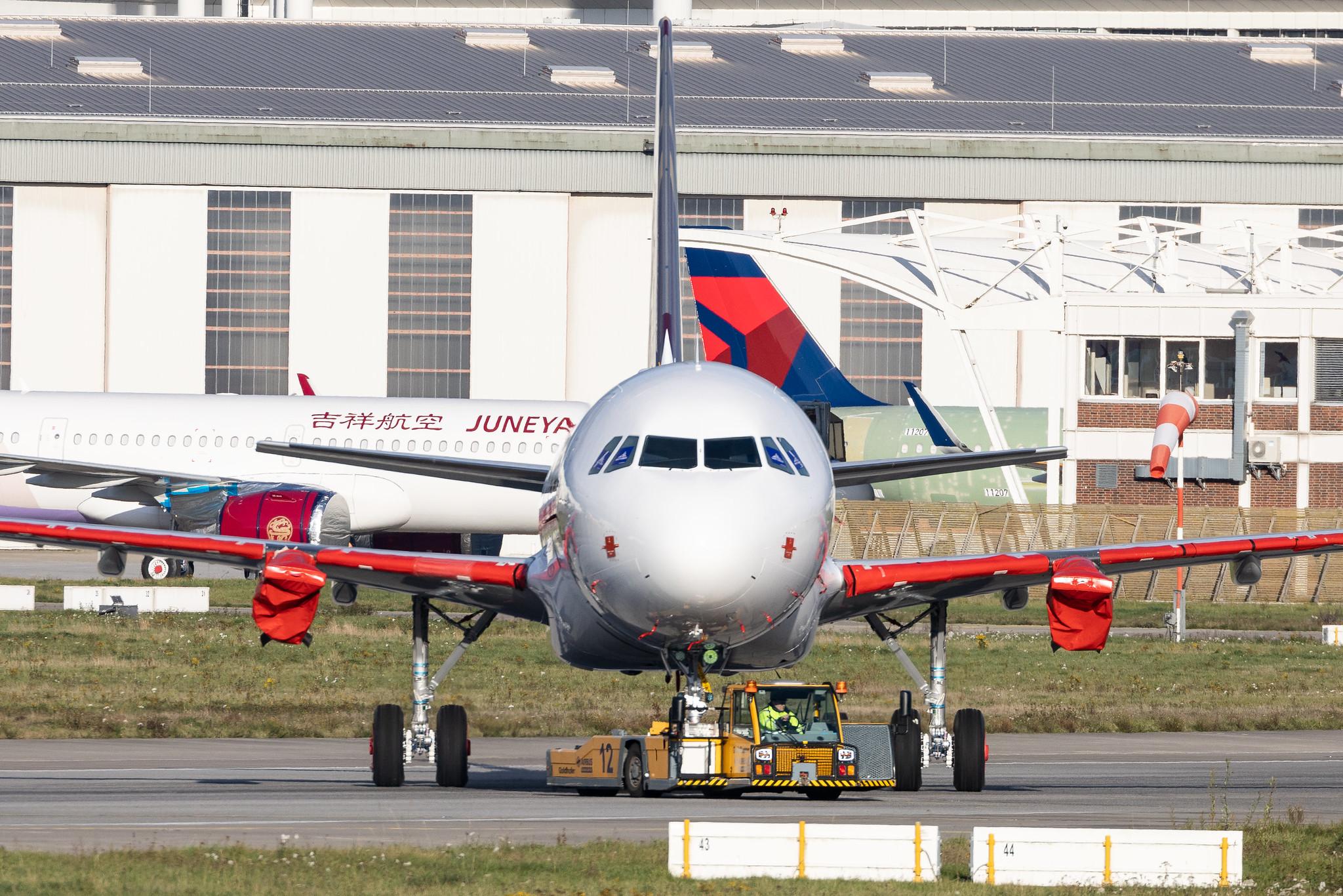 Hamburg Finkenwerder: Vistara (UK / VTI) | Airbus A321-251NX A21N | D-AXXY | MSN 11138