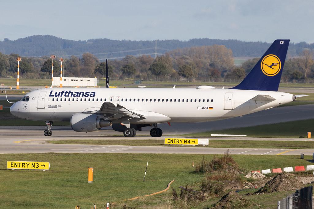 Munich Airport: Lufthansa (LH / DLH) | Airbus A320-214 A320 | D-AIZB | MSN 4120